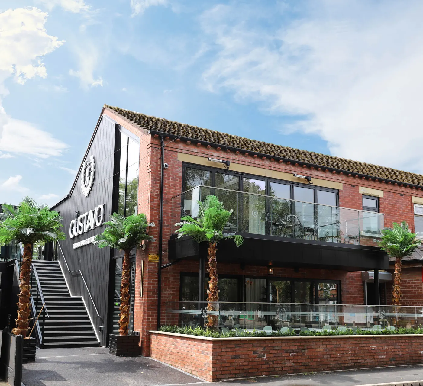 GUSTAVO Terrace Bar & Kitchen on Common Lane